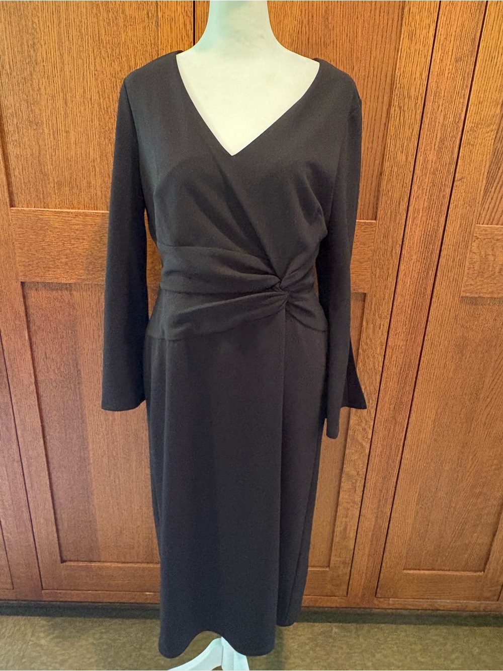 London Times Black Dress Hip Gather Twist Flared Sleeves at Elbow Size 8